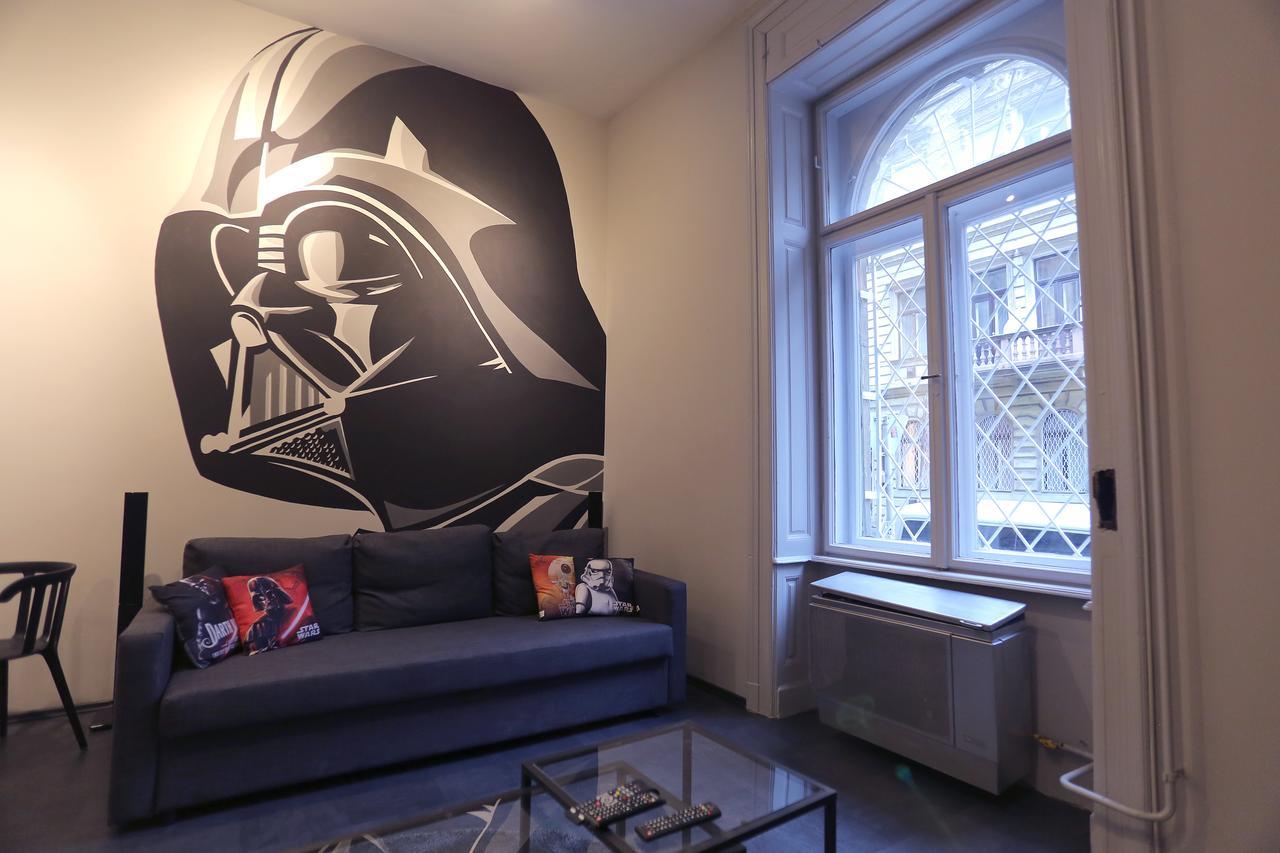 D.Five Galactic Apartment Budapeszt Zewnętrze zdjęcie